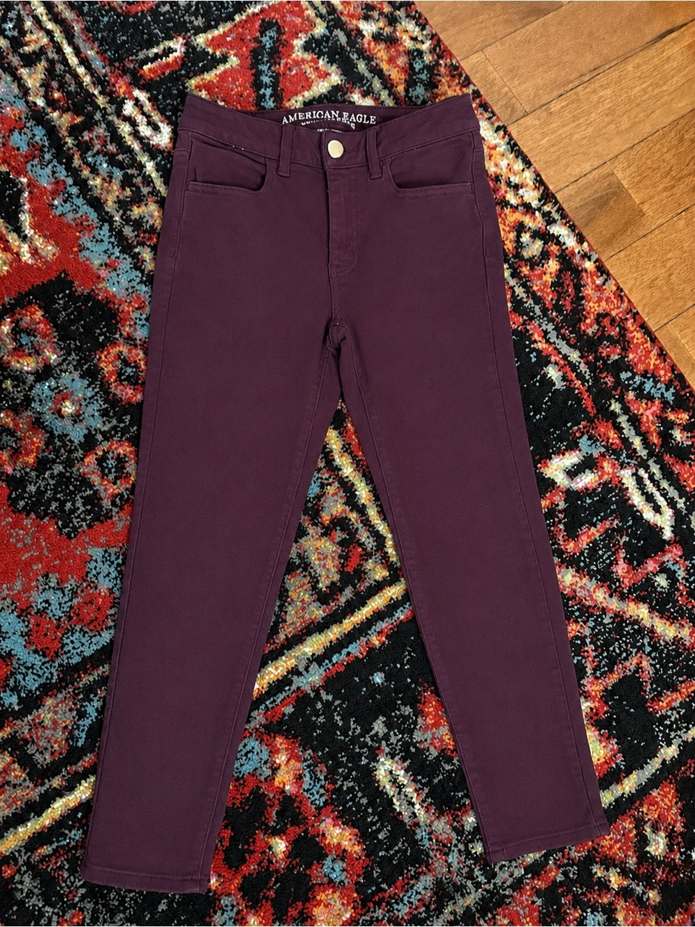 American Eagle Outfitters Skinny Jeans in Plum excellent condition size 4
